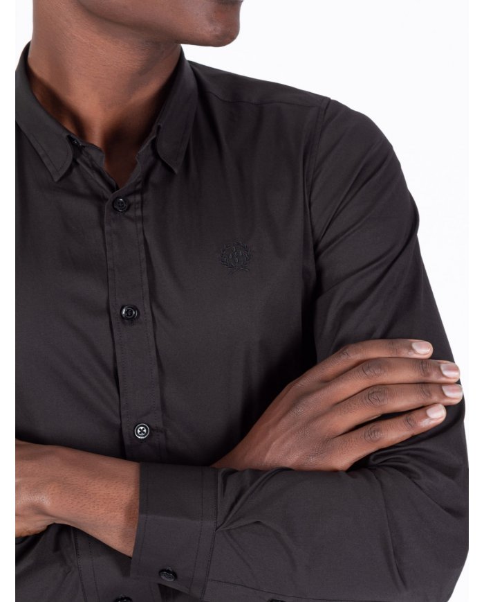 camisa básica preta slim fit