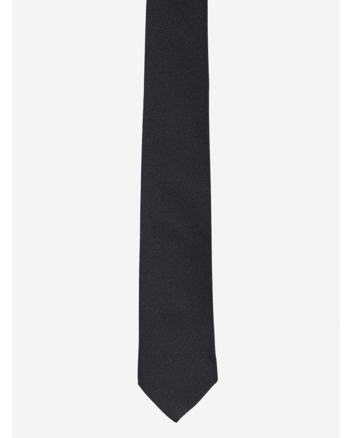GRAVATA K46 PRETO
