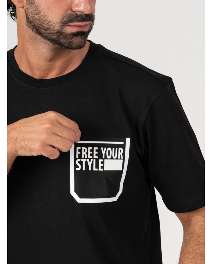 T-SHIRT SMK REGULAR FYS PRETO